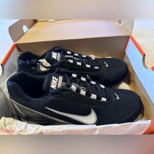 Men’s Air Max Torch 8 size 10